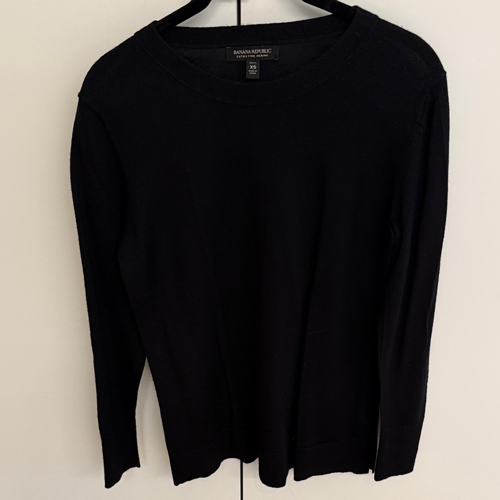 Banana Republic Extra Fine Merino Wool Crewneck Sweater